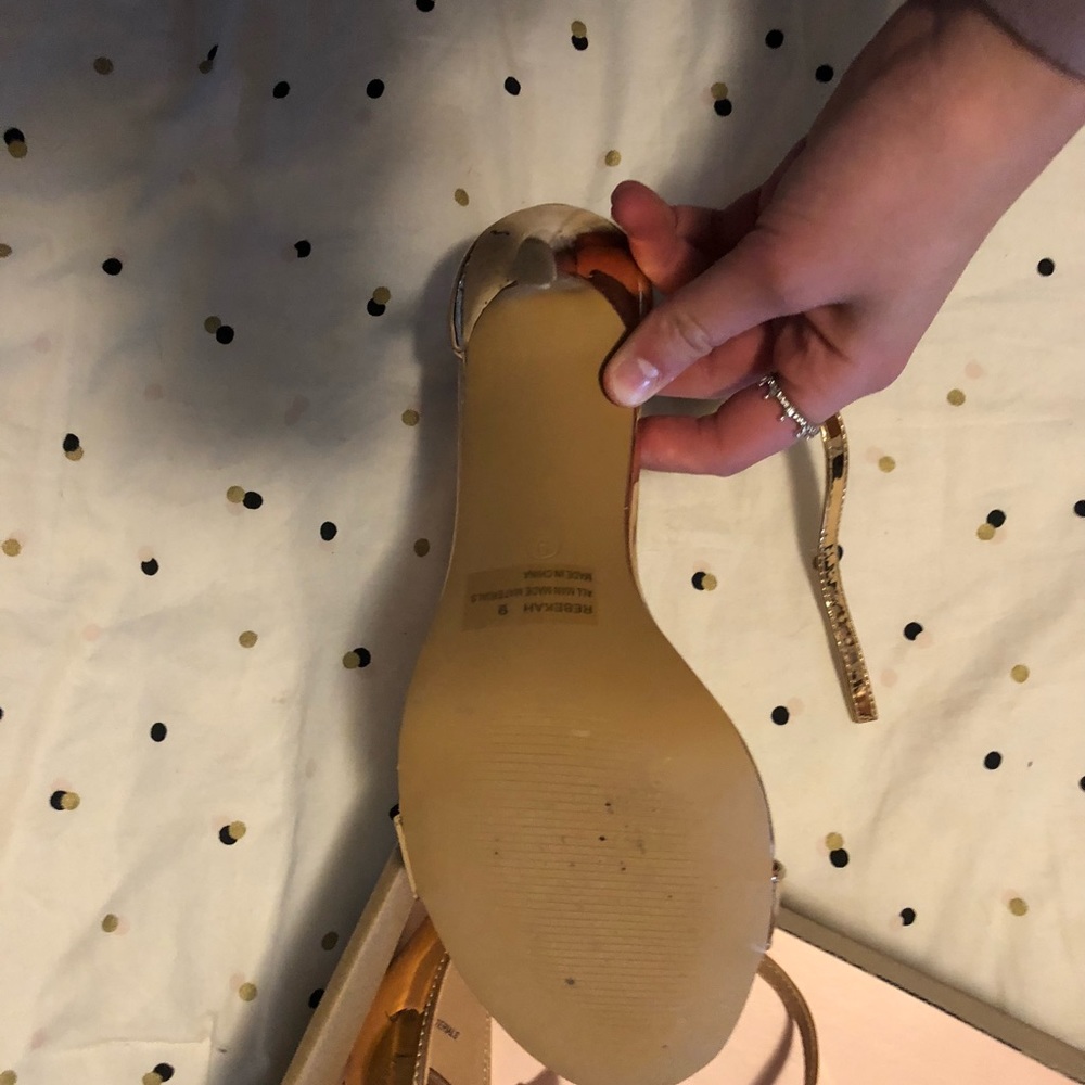 heels - Picture 4 of 8